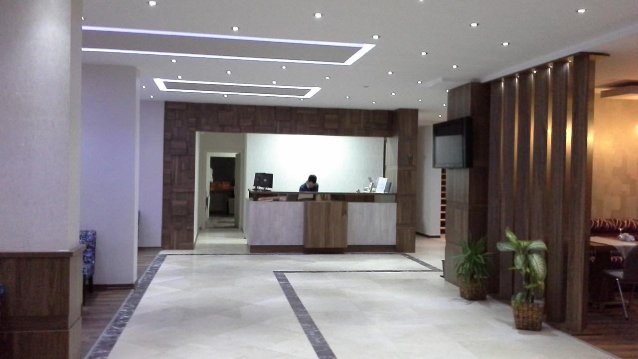Hande Hotel Mustafakemalpaşa Екстериор снимка